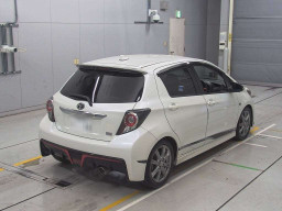 2012 Toyota Vitz