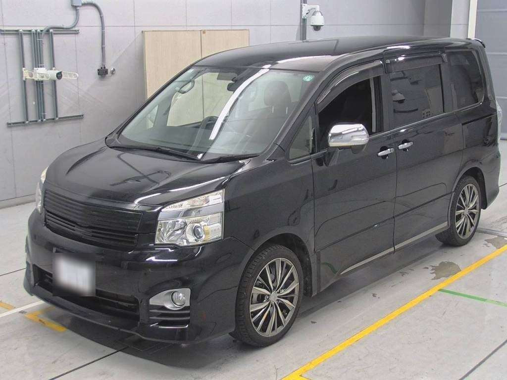 2013 Toyota Voxy ZRR70W[0]