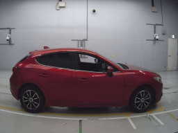 2015 Mazda Axela Sport