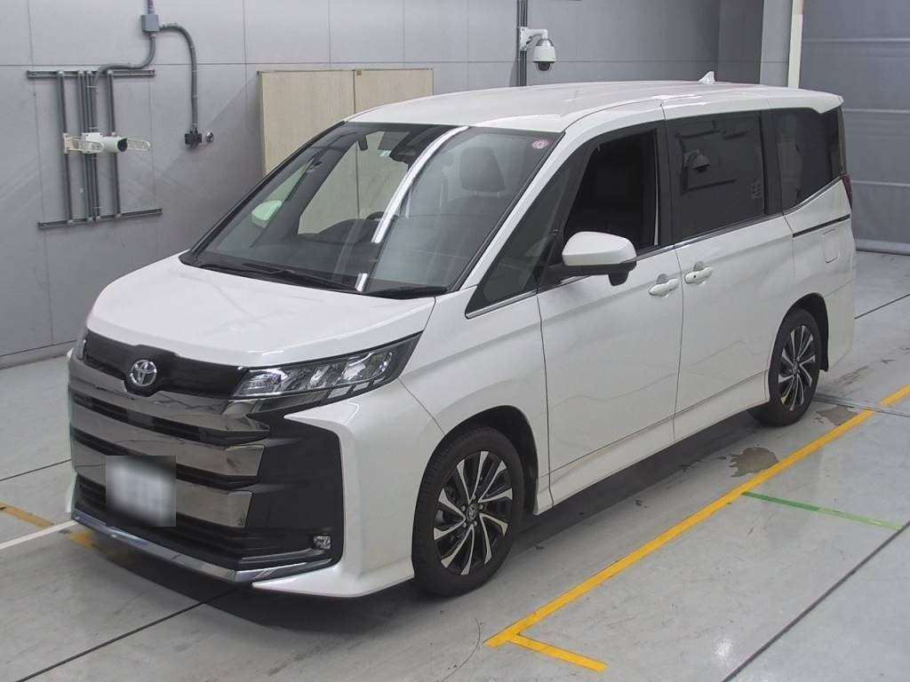 2023 Toyota Noah MZRA90W[0]