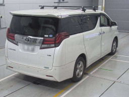 2017 Toyota Alphard