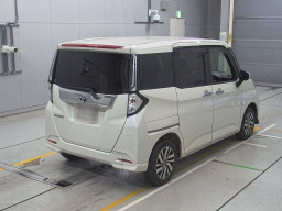 2022 Toyota Roomy