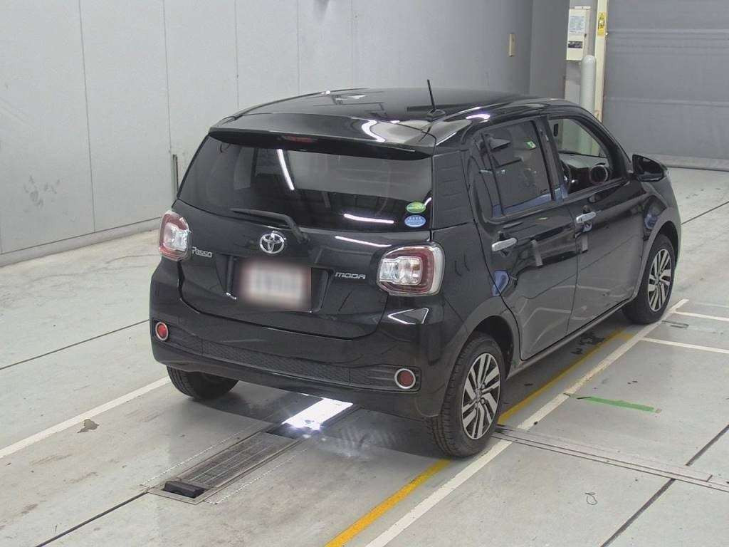 2018 Toyota Passo M700A[1]