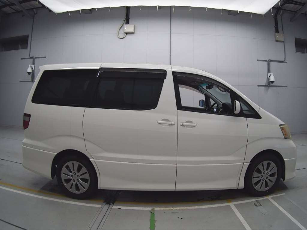 2004 Toyota Alphard MNH15W[2]