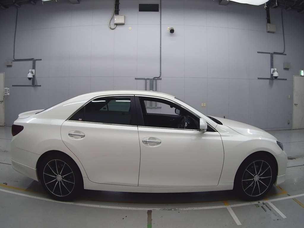 2012 Toyota Mark X GRX130[2]