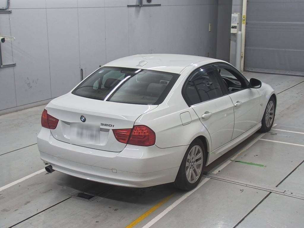 2010 BMW 3 Series PG20[1]