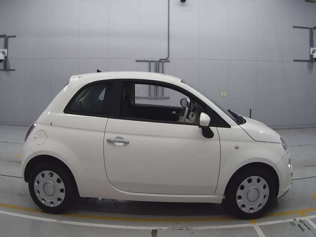 2014 Fiat 500 31212[2]