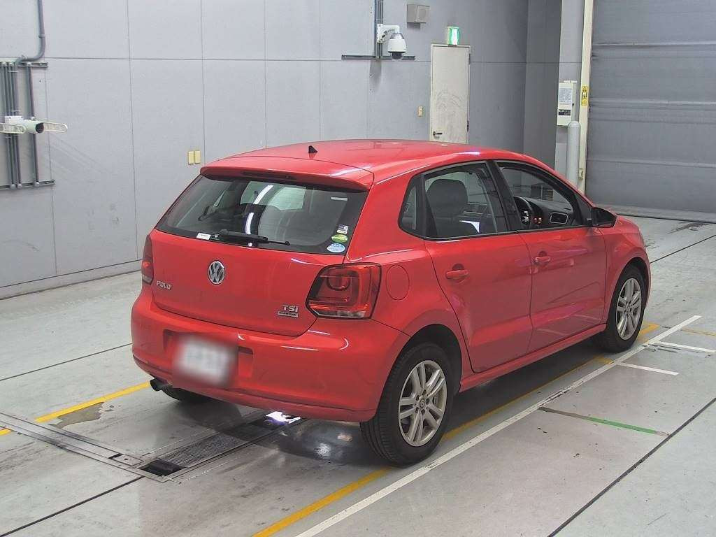 2014 Volkswagen Polo 6RCBZ[1]