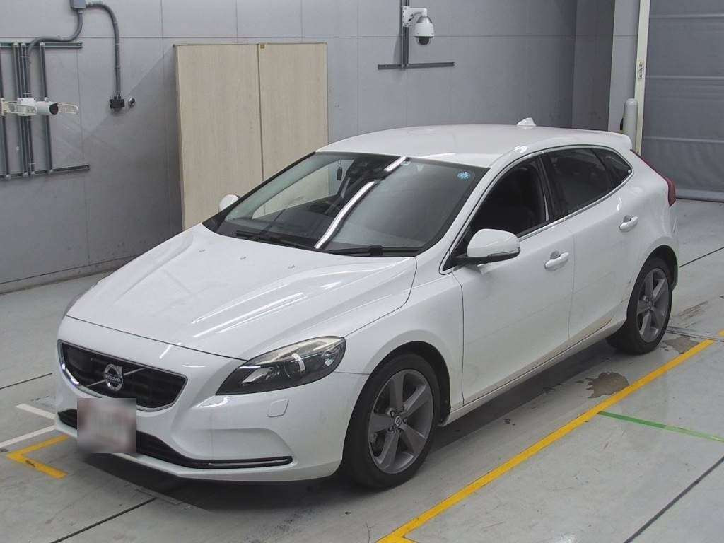 2013 Volvo V40 MB4164T[0]