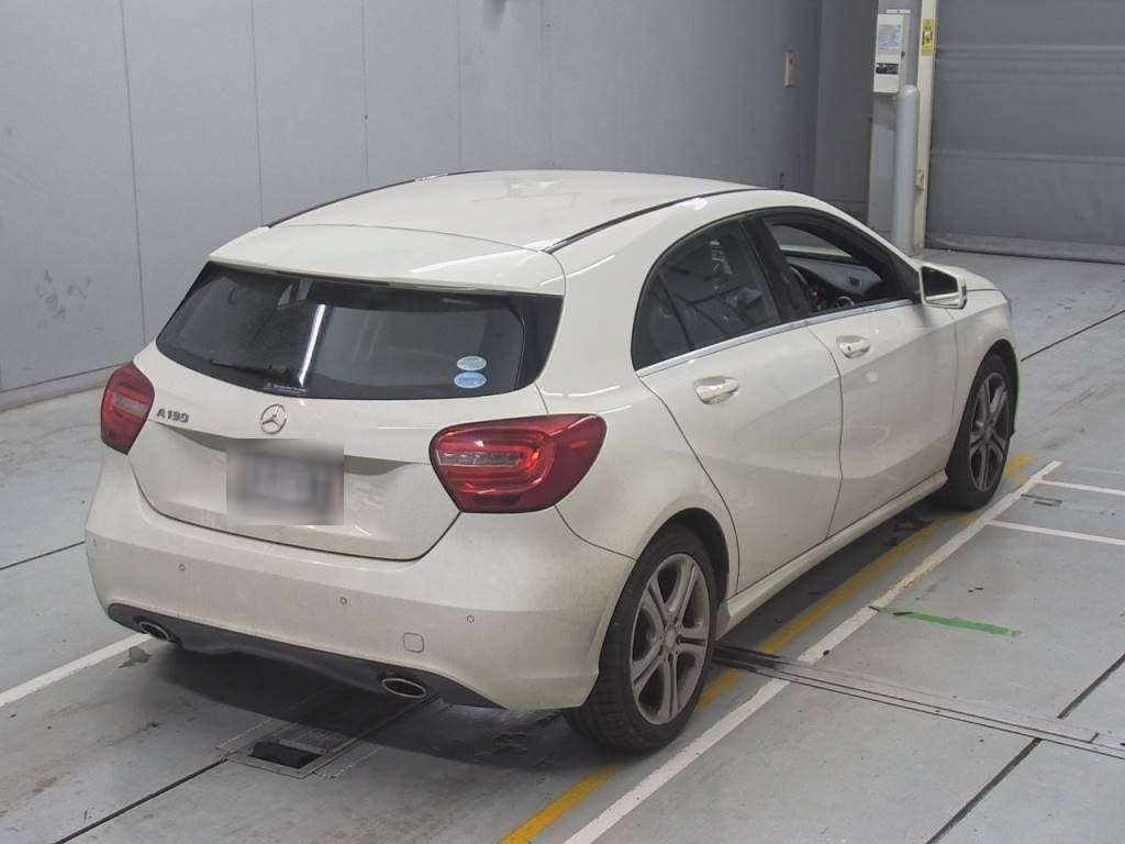 2014 Mercedes Benz A-Class 176042[1]