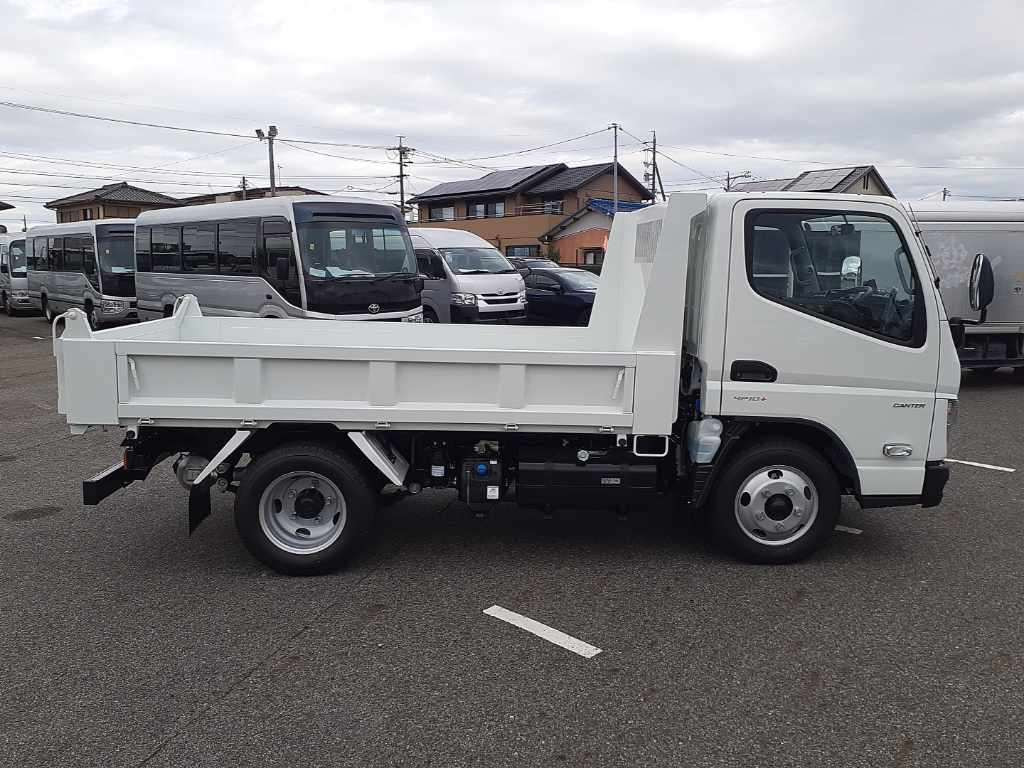 2024 Mitsubishi Fuso Canter FBA60[2]