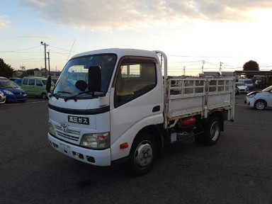 2010 Toyota Dyna Truck