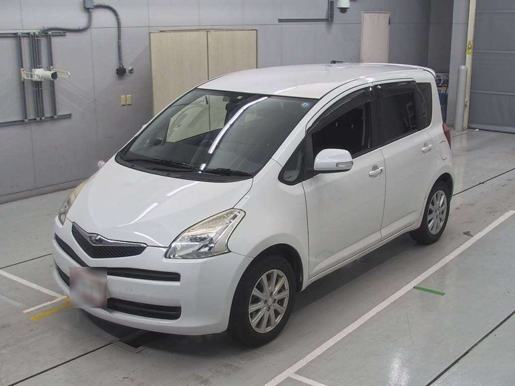 2005 Toyota Ractis NCP100[0]