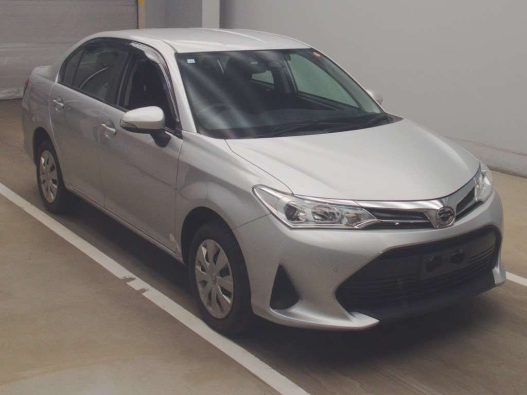 2018 Toyota Corolla Axio NZE164[2]