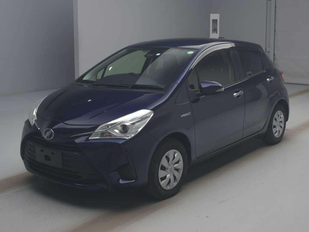 2018 Toyota Vitz NHP130[0]