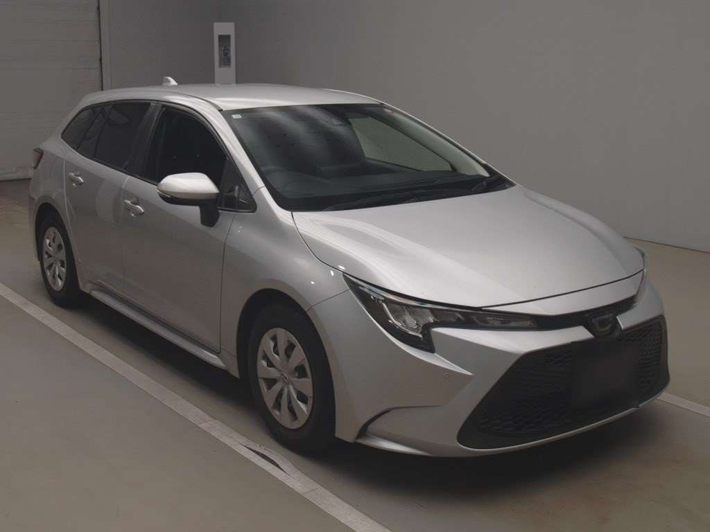 2020 Toyota Corolla Touring Wagon ZRE212W[2]