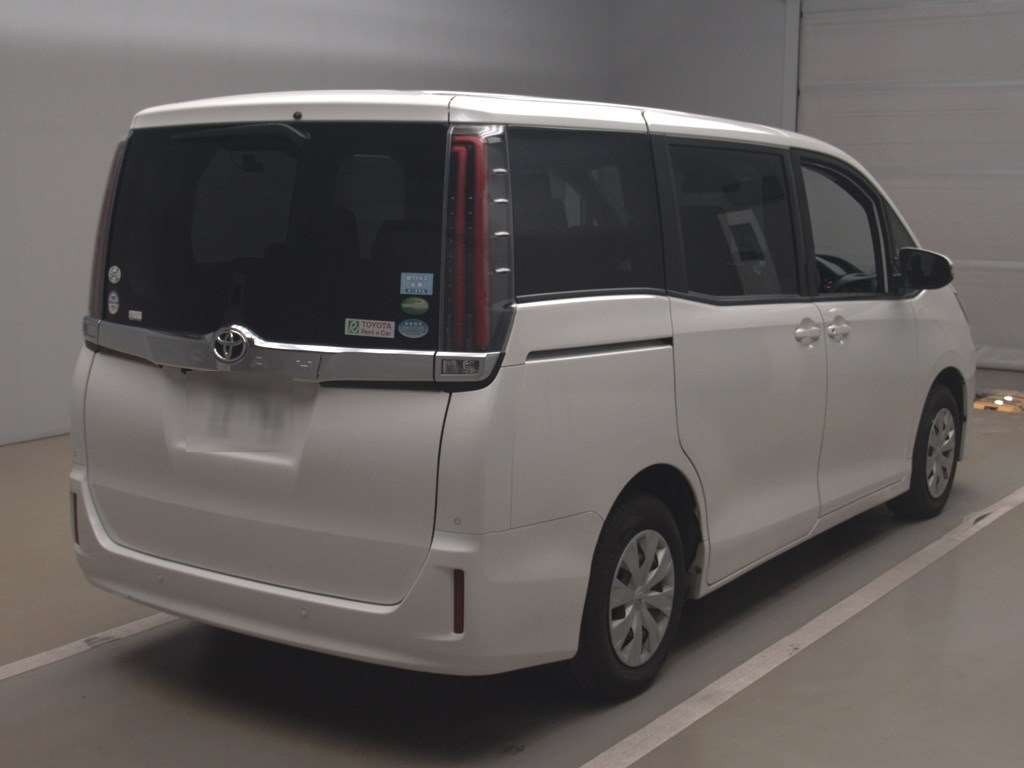 2019 Toyota Noah ZRR80G[1]