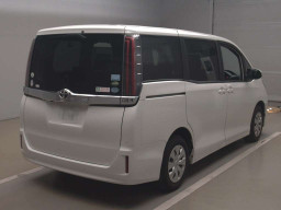 2019 Toyota Noah