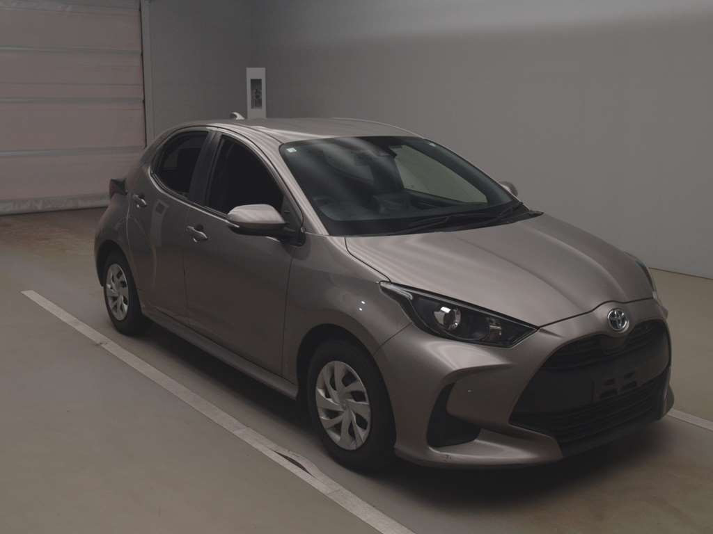 2021 Toyota YARIS MXPH10[2]