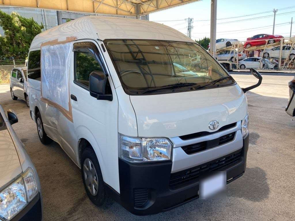 2023 Toyota Hiace Van GDH201K[2]