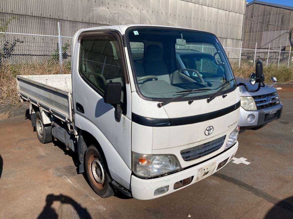 2006 Toyota Toyoace Truck TRY220[2]