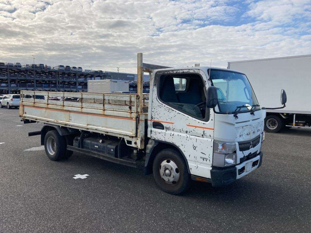 2014 Mitsubishi Fuso Canter FEA50[2]