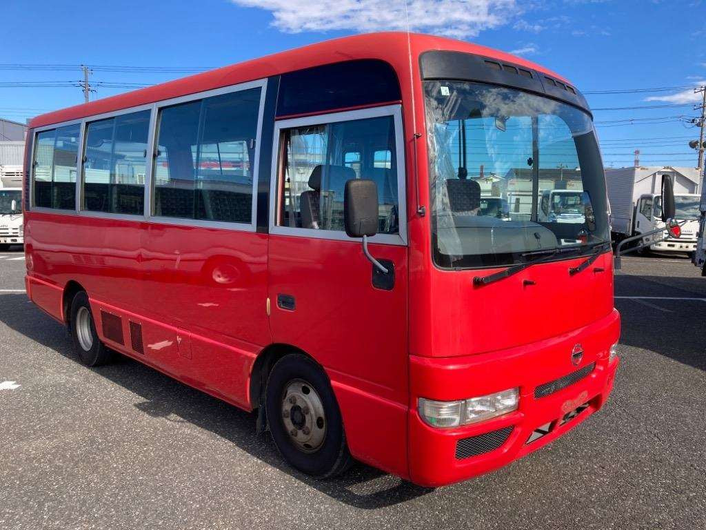 2005 Nissan Civilian Bus AVW41[2]