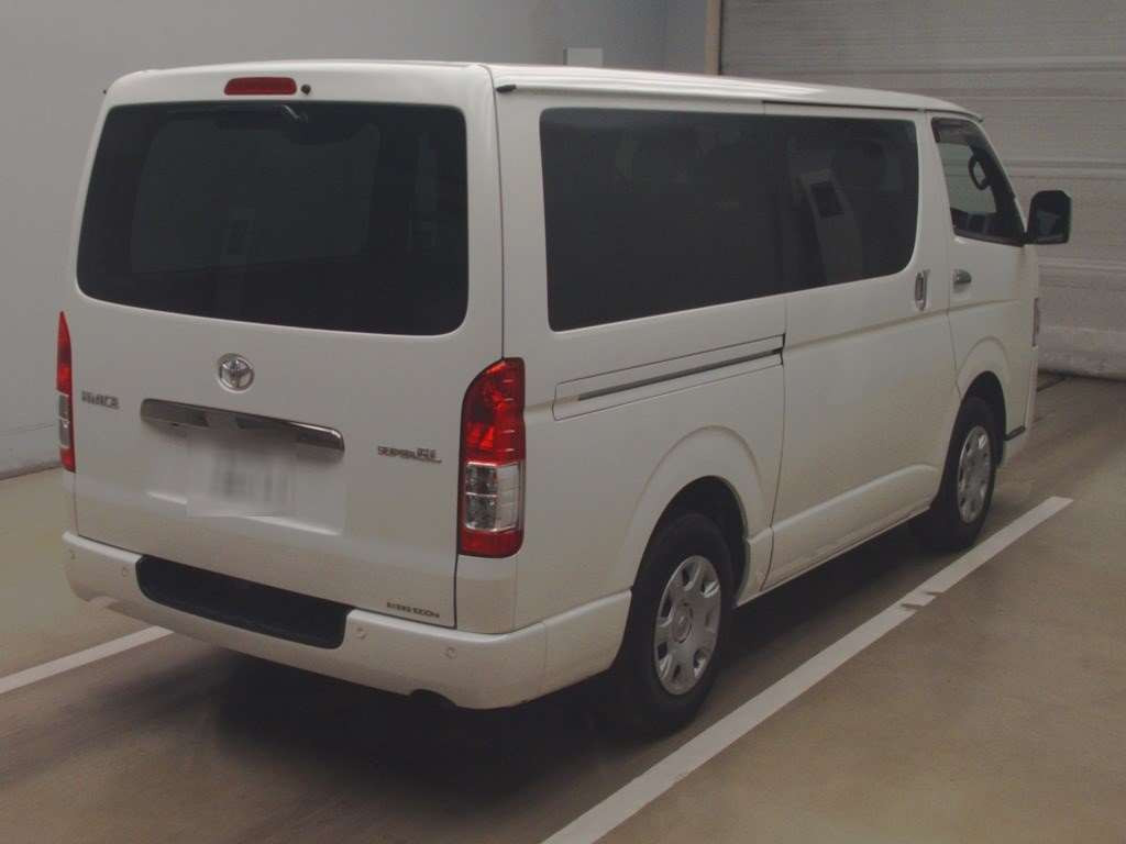 2021 Toyota Hiace Van TRH200V[1]