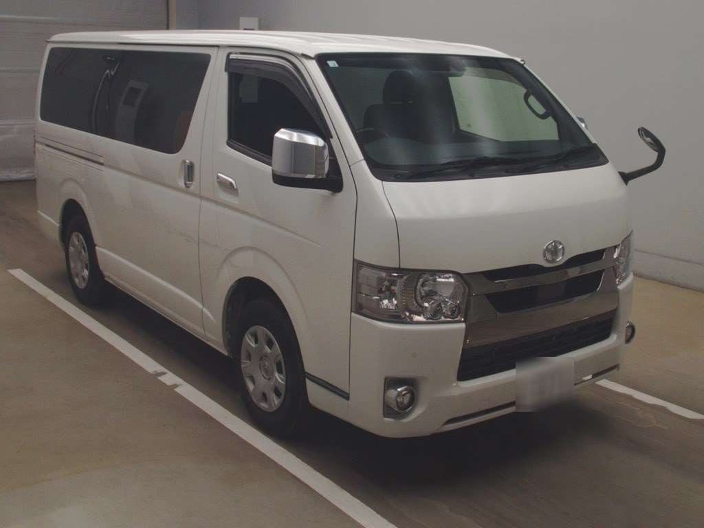 2021 Toyota Hiace Van TRH200V[2]