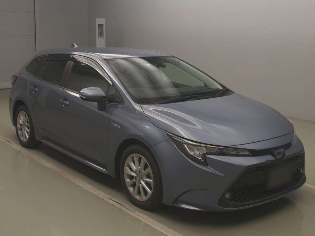 2020 Toyota Corolla Touring Wagon ZWE214W[2]