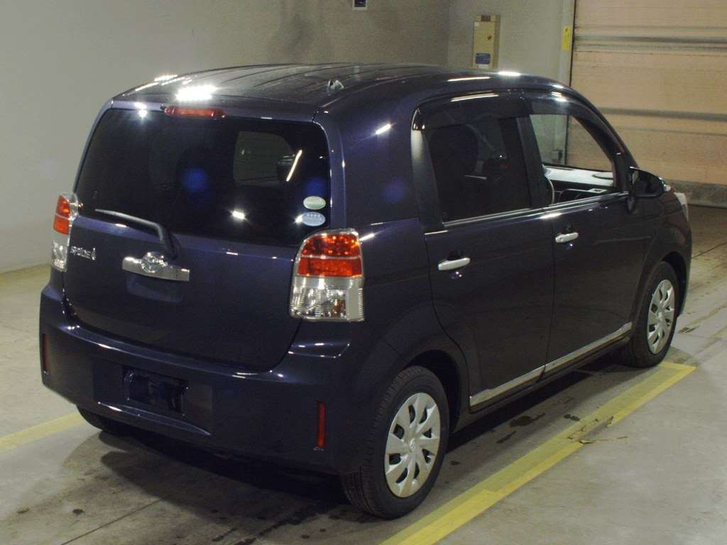 2012 Toyota Spade NCP141[1]