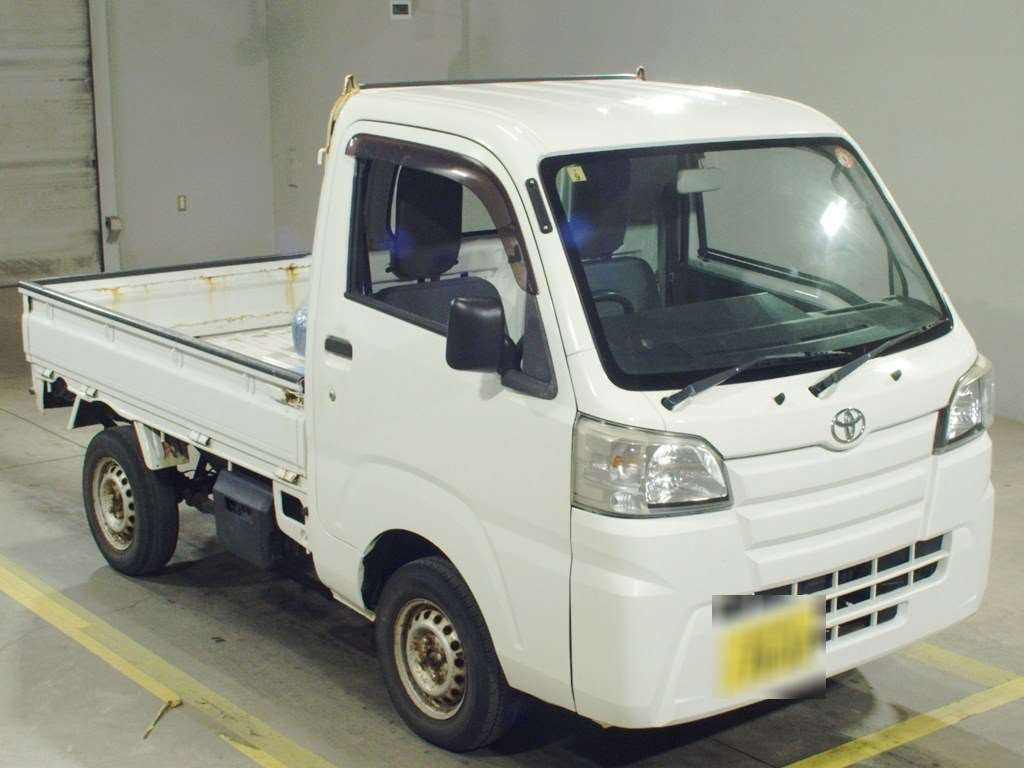 2015 Toyota Pixis Truck S510U[2]