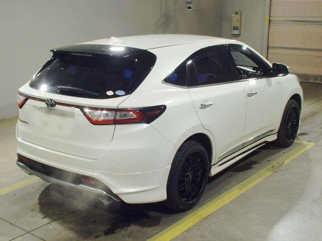 2017 Toyota Harrier ZSU65W[1]