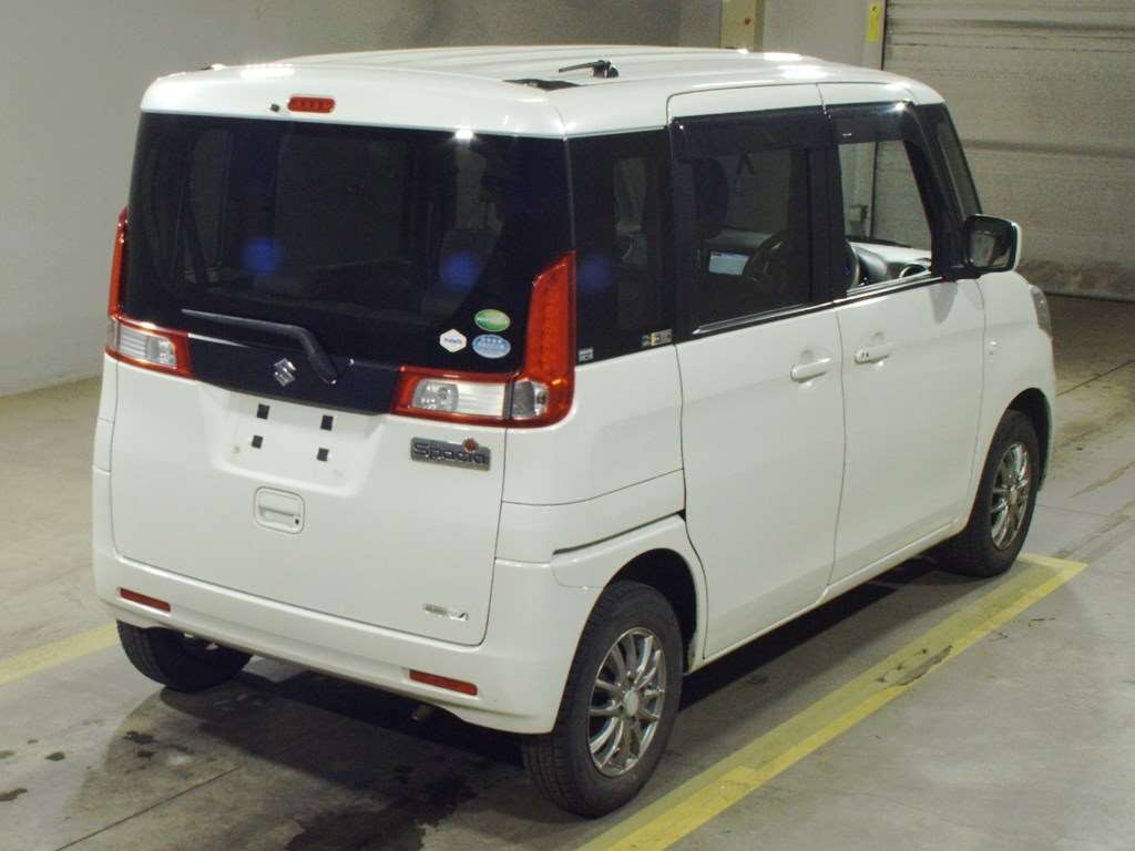 2015 Suzuki Spacia MK32S[1]