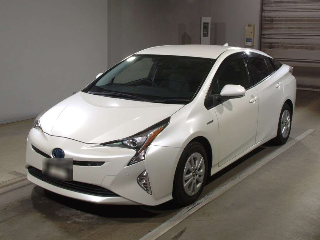 2017 Toyota Prius ZVW50[0]