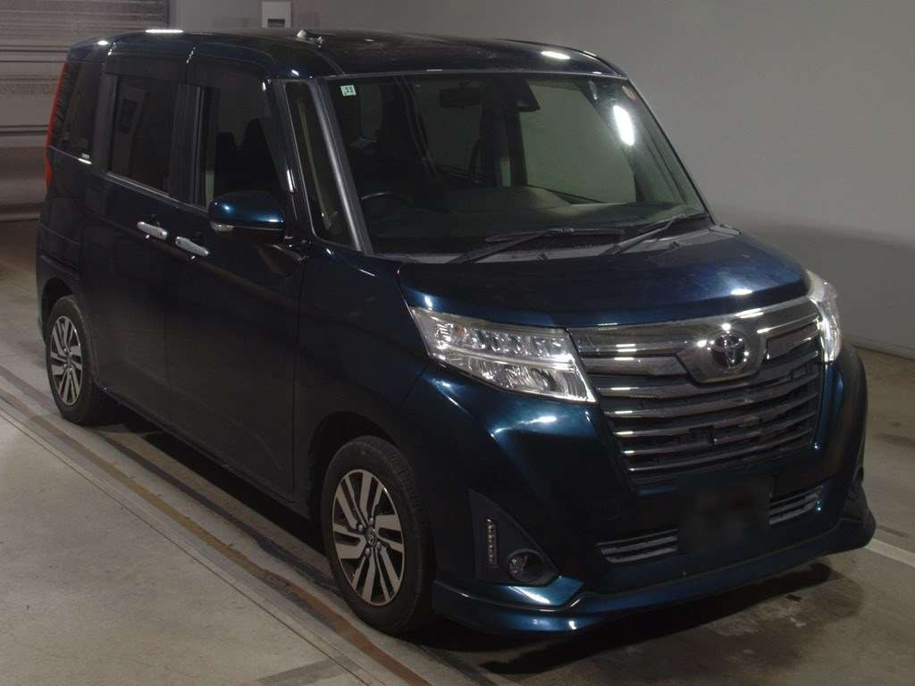 2017 Toyota Roomy M900A[2]