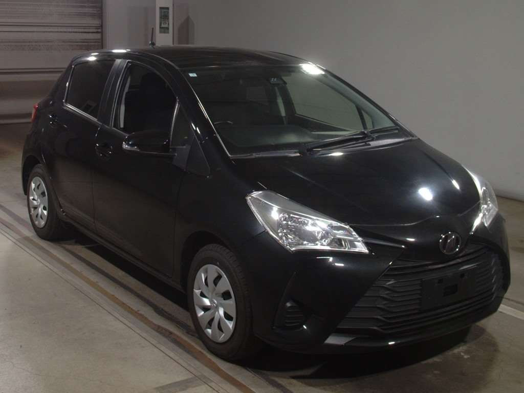 2019 Toyota Vitz KSP130[2]