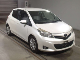 2011 Toyota Vitz