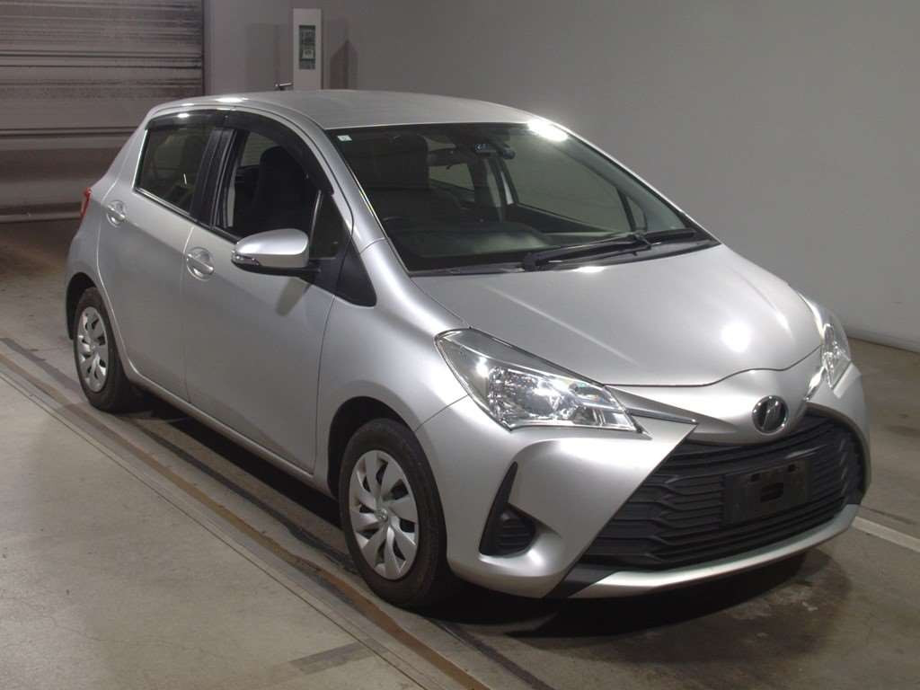 2019 Toyota Vitz KSP130[2]