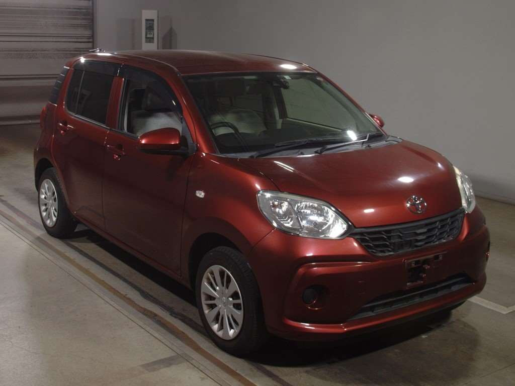 2018 Toyota Passo M700A[2]