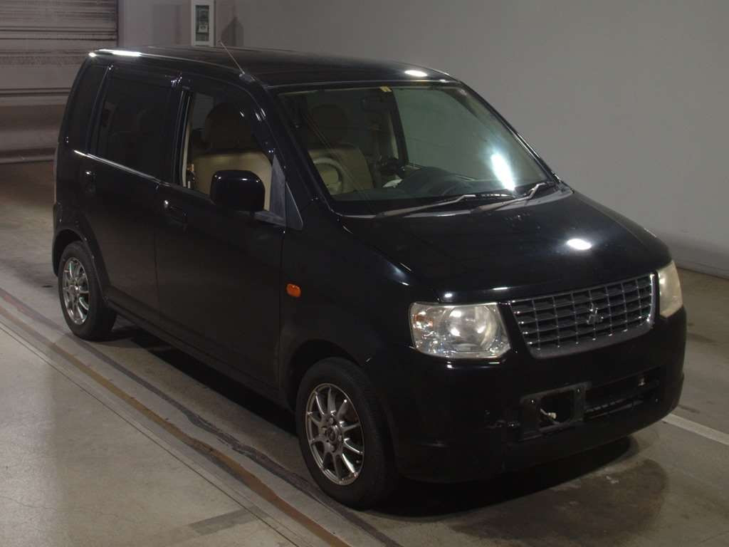 2010 Mitsubishi eK Wagon H82W[2]