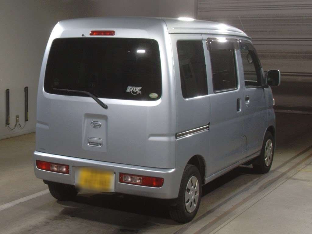 2010 Daihatsu Hijet Cargo S321V[1]