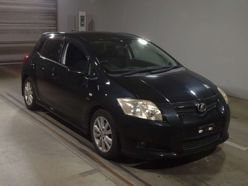 2007 Toyota Auris ZRE152H[2]