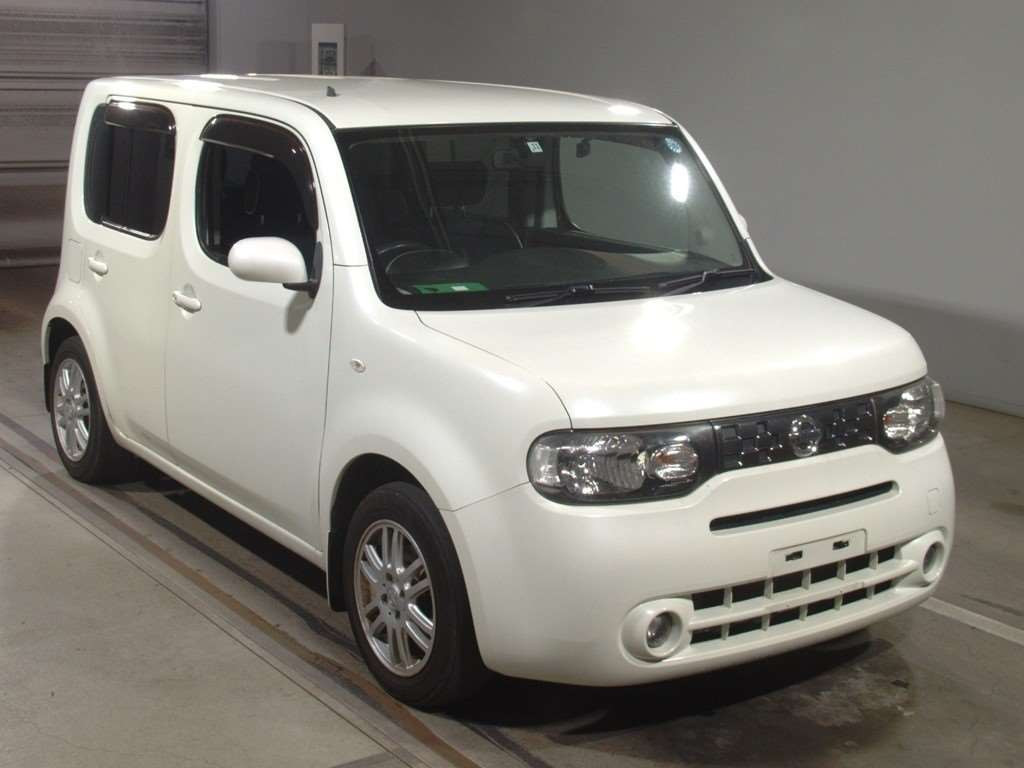 2011 Nissan Cube Z12[2]