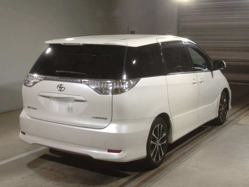 2012 Toyota Estima ACR50W[1]