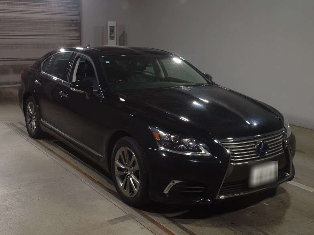 2013 Lexus LS UVF45[2]