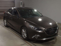 2014 Mazda Axela