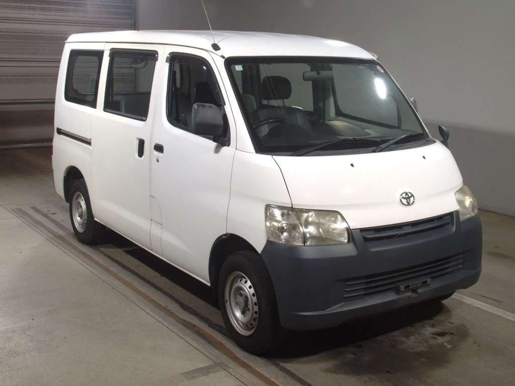 2014 Toyota Townace Van S402M[2]