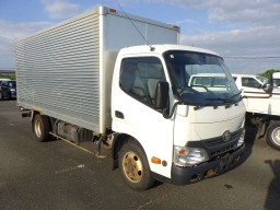 2013 Toyota Dyna Truck