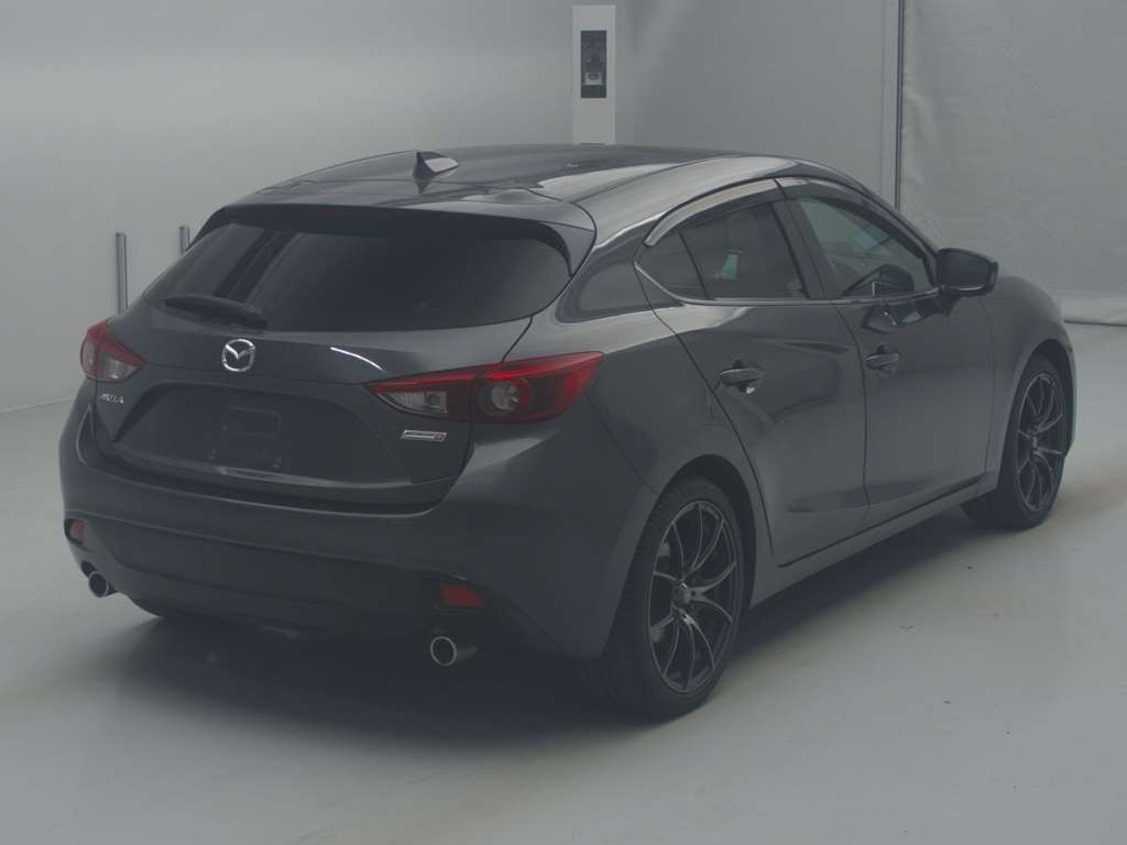 2015 Mazda Axela Sport BM2FS[1]